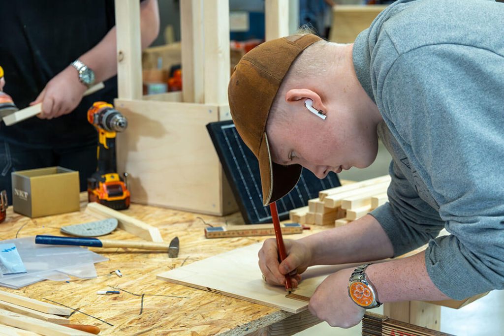 Tømrerelever fra Skive College