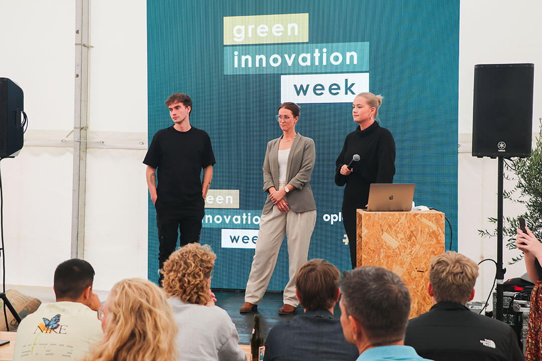 Multimediedesignere pr&aelig;senterer for Tiny House Living